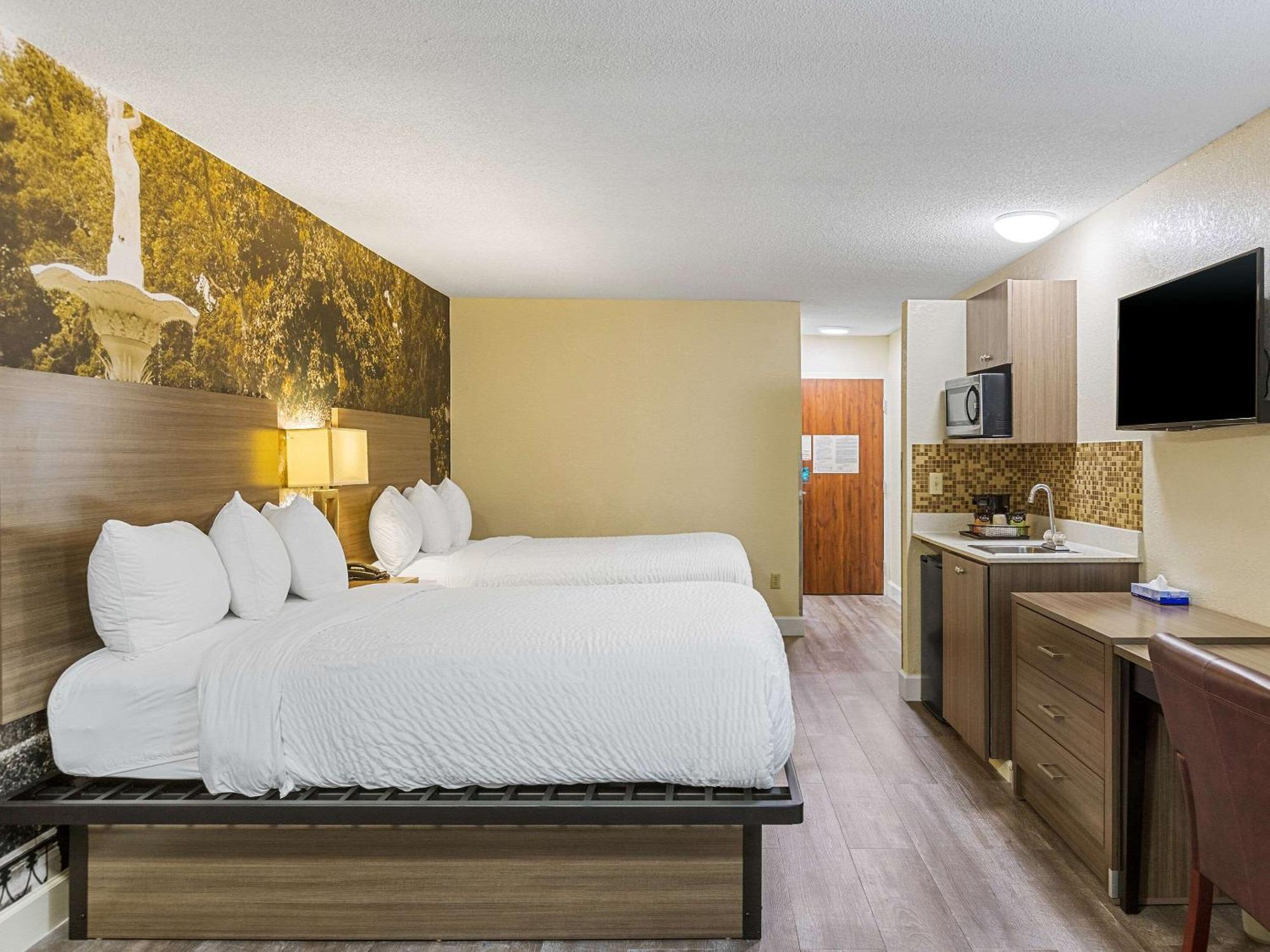 Clarion Pointe Savannah Gateway I-95 Екстериор снимка